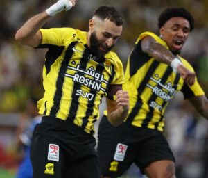 FB IMG 1745348732339 حصاد دوري روشن السعودي..الجولة 29.. العميد يوسع الفارق وتعثر الزعيم..وصراع آسيوي..تعرف على أبرز النتائج 