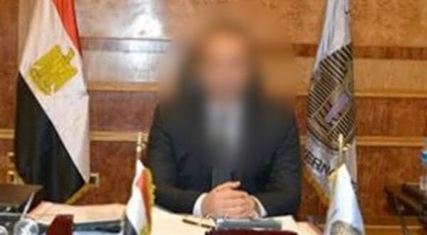 القبض على رئيس حي شرق الإسكندرية