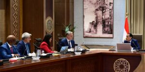 مدبولي يناقش تطوير إنتاج منجم السكري