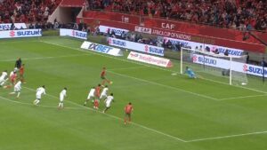 رحيمي يهدر ضربة جزاء