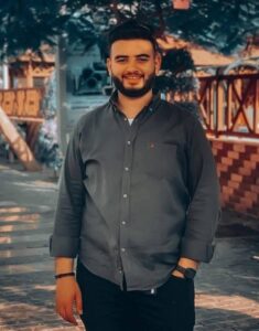 أحد ضحايا حريق سوق الخواجات بالمنصورة 1