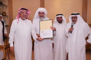 IMG 20251218 WA0005 دكتور سليمان العايد في الأسبوعية: "شتان بين تعلم اللغة الأجنبية والتعلم باللغة الأجنبية"