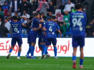 الأهلي يسقط في فخ الفتح