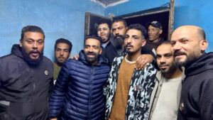 الشاب إسلام وأهالي القرية