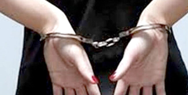 حبس الأم المتهمة بحرق رضيعتها 4 أيام