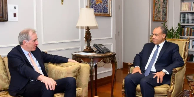 21 وزير الخارجية يبحث مع الممثل الأوروبي الخاص لعملية السلام تطورات الأوضاع في الأراضي الفلسطينية والشرق الأوسط