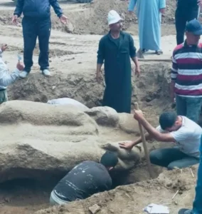 العثور على تمثال فرعوني ضخم في الشرقية 2