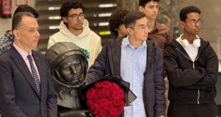 IMG 20260411 WA0002 احتفالا باليوم العالمي للفضاء..البيت الروسي يزور وكالة الفضاء المصرية ويضع الزهور أمام تمثال جاجارين