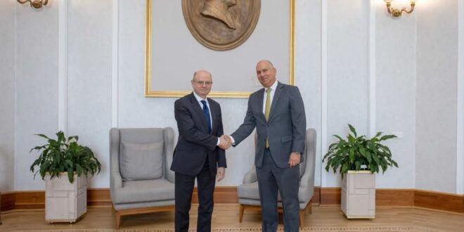 IMG 20260415 WA0011 خلال لقائه بالسفير المصري... وزير طاقة أذربيجان يدعو مصر للمشاركة في "أسبوع باكو للطاقة"