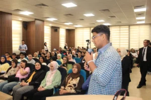 طلبة إعلام عين شمس
