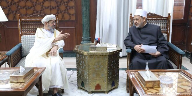 IMG 20260514 WA0030 شيخ الأزهر يستقبل أمين عام الإفتاء العماني ويناقشان سبل تعزيز التعاون المشترك