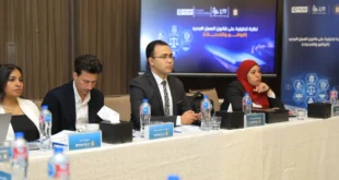 مائدة مستديرة من صناع الحياة