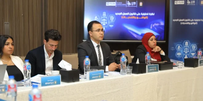مائدة مستديرة من صناع الحياة