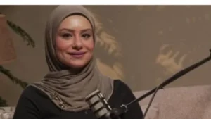 صاحبة مركز منة فيت سيشن