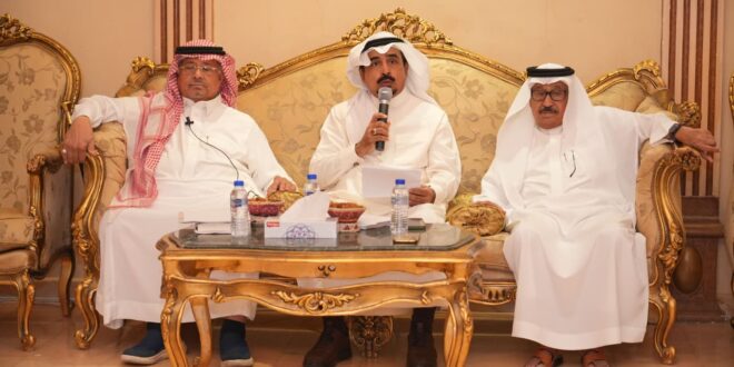 أسبوعية القحطاني تحتفي بأدباء جدة