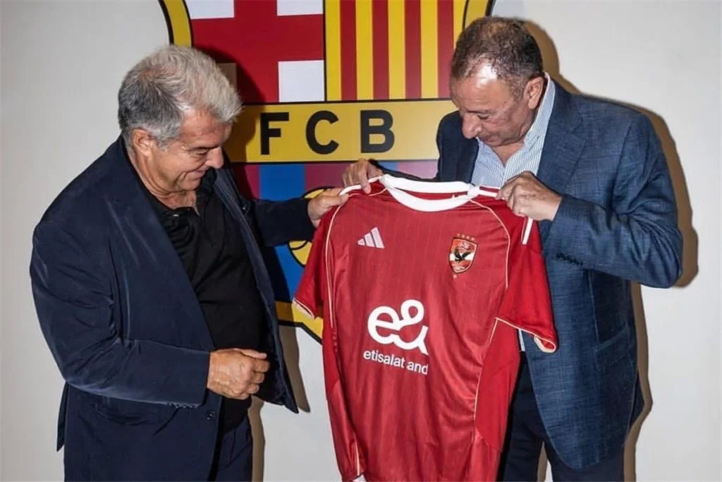 الأهلي وبرشلونة