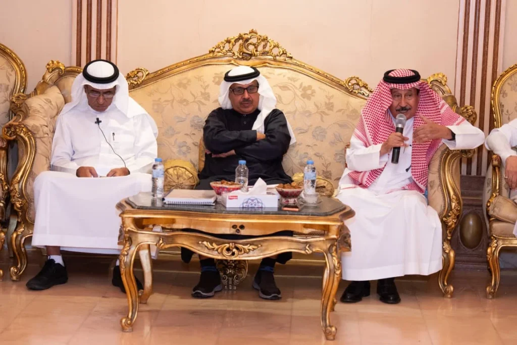 أسبوعية القحطاني تستضيف الناقد السعودي صالح جريبيع 1