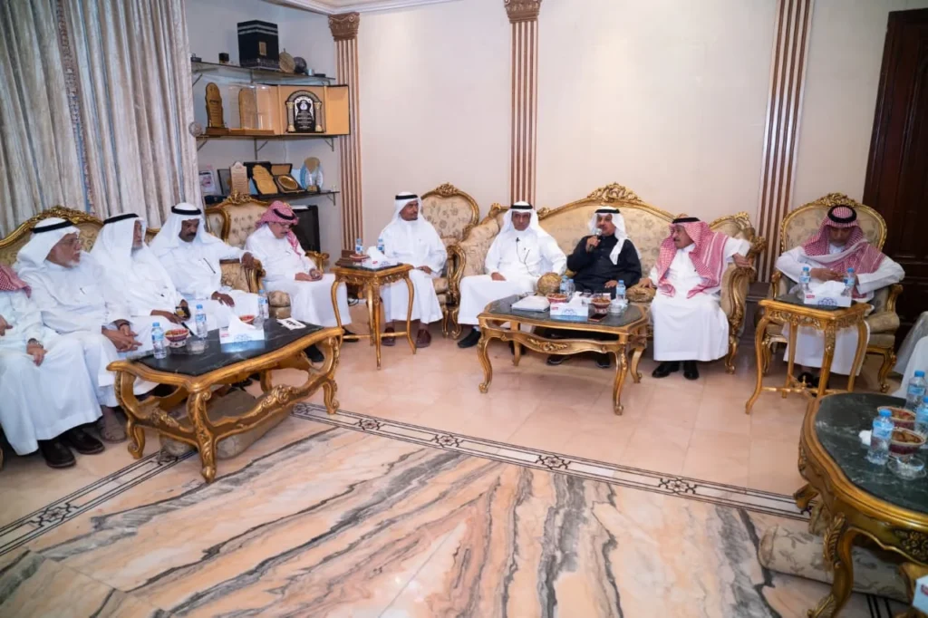 أسبوعية القحطاني تستضيف الناقد السعودي صالح جريبيع 2