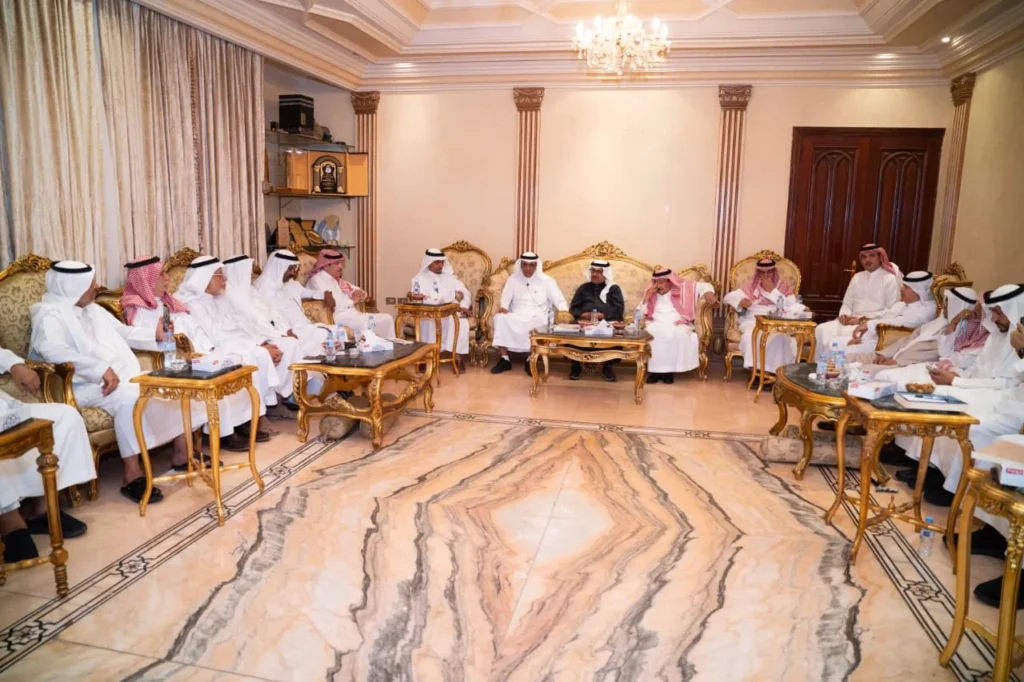 أسبوعية القحطاني تستضيف الناقد السعودي صالح جريبيع 3