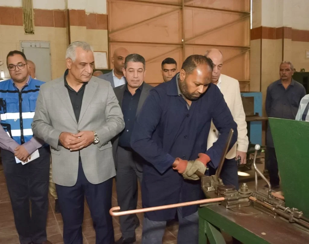 وزير الإنتاج الحربي